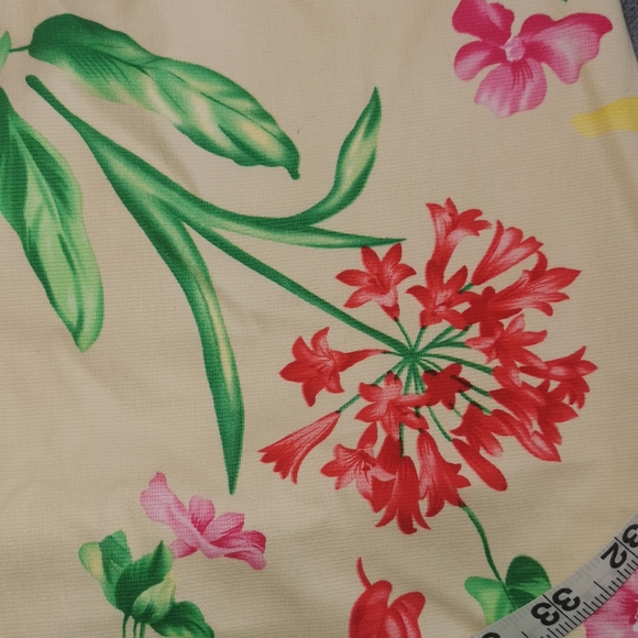 RAFAELLA Skirt Size 14 spring floral buttery cream with red pink yellow zip up - Picture 8 of 8